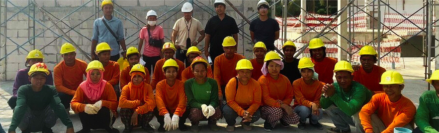 about_24.jpg (277 KB)